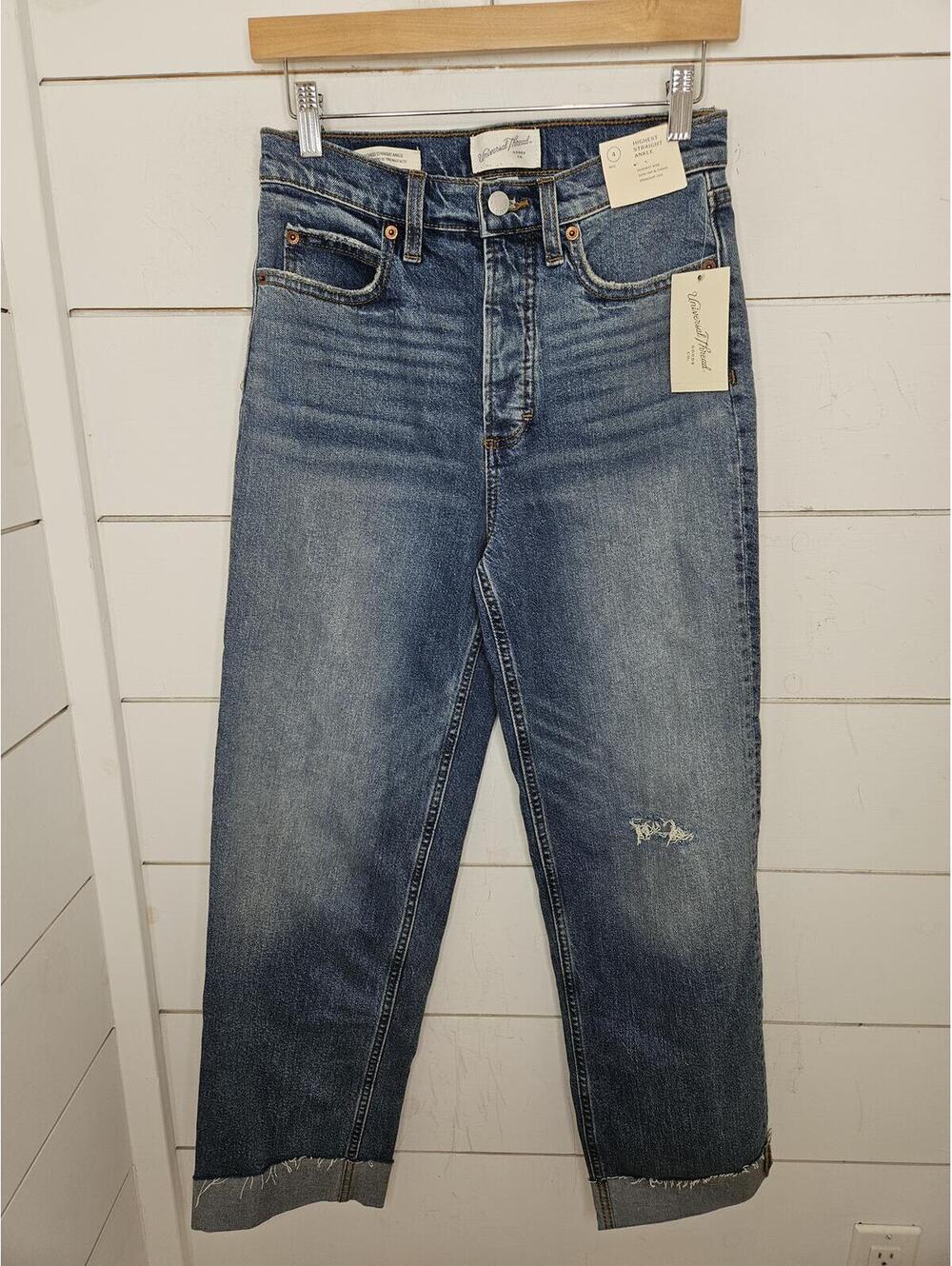 NWT Universal Thread Size 4 blue medium wash highest straight ankle denim jeans